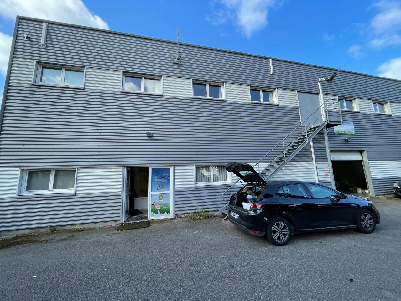Local d'activité Le Petit-Quevilly 275m² Location local d'activité Le Petit-Quevilly Seine-Maritime OLACT2533756 3
